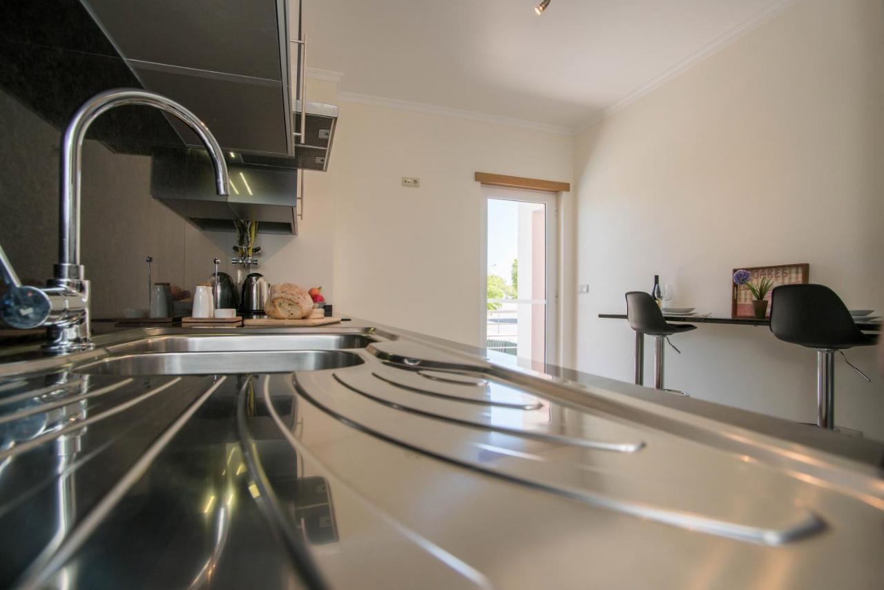 Central Modern 2 Bed Apartment อาร์มาซอง เด เปรา ภายนอก รูปภาพ