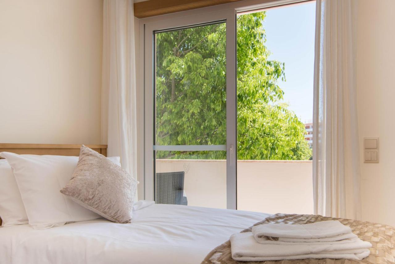 Central Modern 2 Bed Apartment อาร์มาซอง เด เปรา ภายนอก รูปภาพ