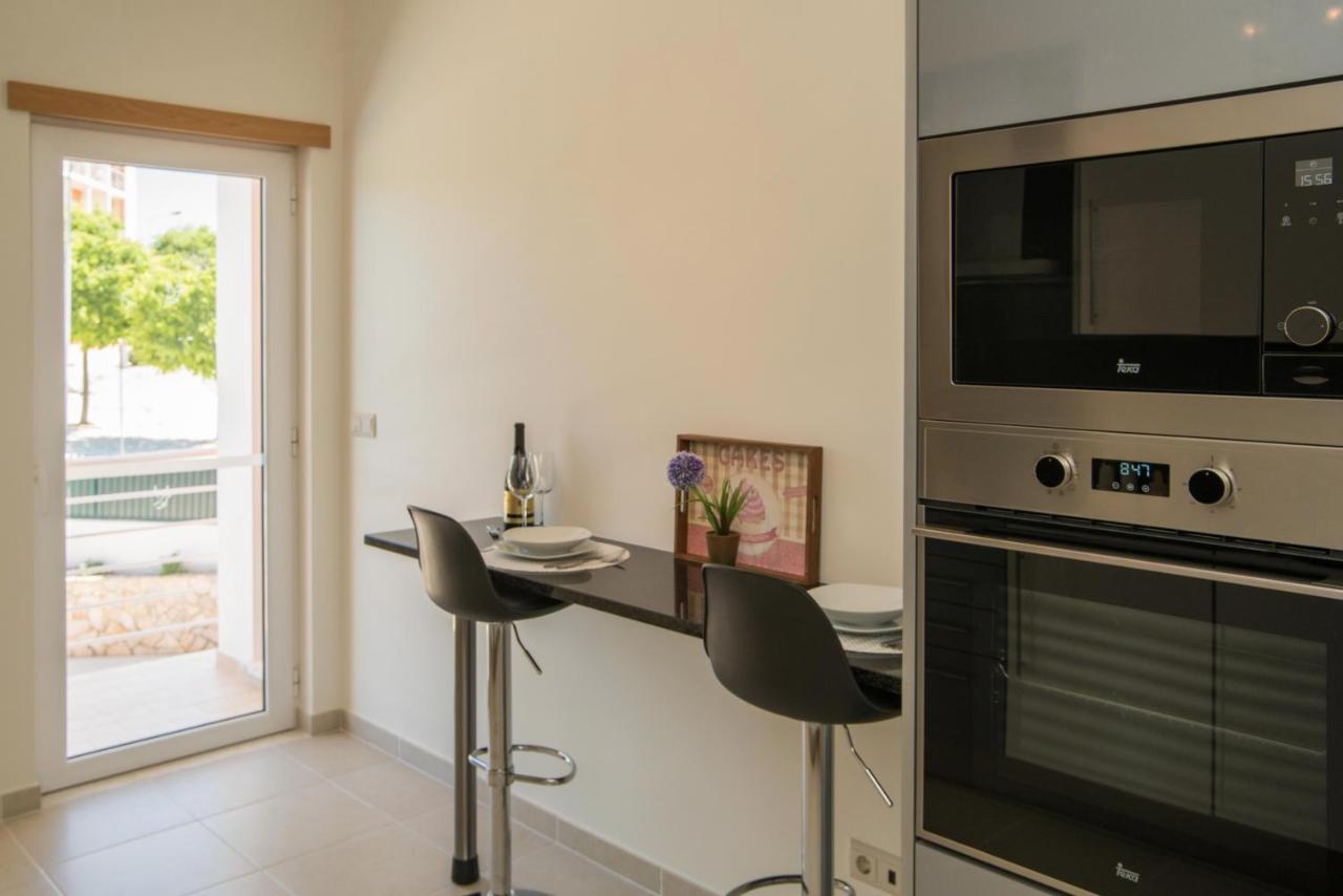 Central Modern 2 Bed Apartment อาร์มาซอง เด เปรา ภายนอก รูปภาพ